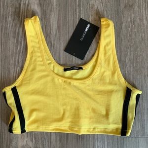 Fashion nova crop top
